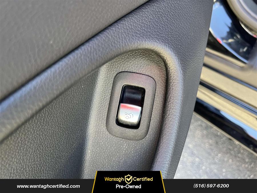 2021 Mercedes-benz C-class AMG C 43 4MATIC Cabriolet, available for sale in Wantagh, New York | Wantagh Certified. Wantagh, New York 2021 Mercedes-benz C-class AMG C 43 4MATIC Cabriolet, available for sale in Wantagh, New York | Wantagh Certified. Wantagh, New York