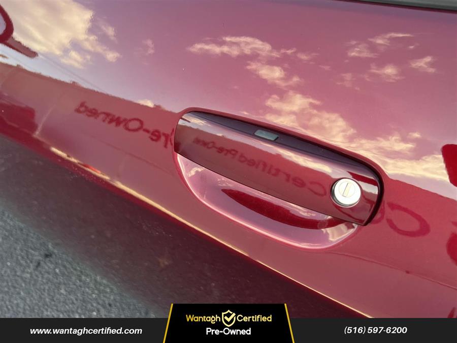 2022 Dodge Challenger R/T Scat Pack RWD, available for sale in Wantagh, New York | Wantagh Certified. Wantagh, New York 2022 Dodge Challenger R/T Scat Pack RWD, available for sale in Wantagh, New York | Wantagh Certified. Wantagh, New York