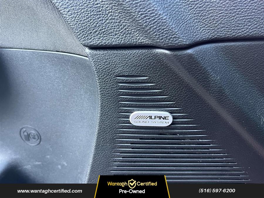 2022 Dodge Challenger R/T Scat Pack RWD, available for sale in Wantagh, New York | Wantagh Certified. Wantagh, New York 2022 Dodge Challenger R/T Scat Pack RWD, available for sale in Wantagh, New York | Wantagh Certified. Wantagh, New York