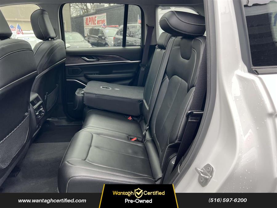 2022 Jeep Grand Cherokee Limited 4x4, available for sale in Wantagh, New York | Wantagh Certified. Wantagh, New York 2022 Jeep Grand Cherokee Limited 4x4, available for sale in Wantagh, New York | Wantagh Certified. Wantagh, New York