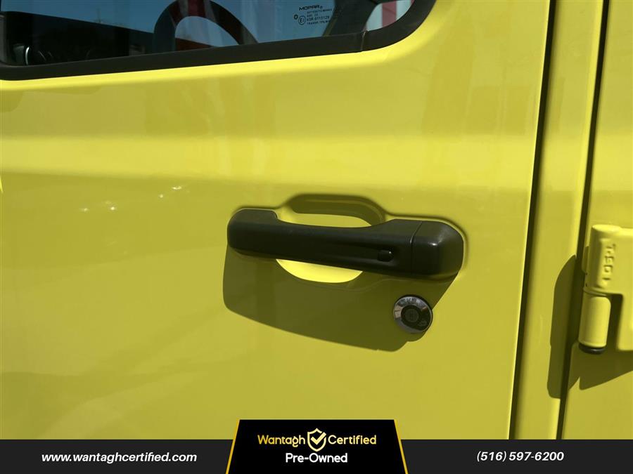 2022 Jeep Wrangler Unlimited Rubicon 392 4x4, available for sale in Wantagh, New York | Wantagh Certified. Wantagh, New York 2022 Jeep Wrangler Unlimited Rubicon 392 4x4, available for sale in Wantagh, New York | Wantagh Certified. Wantagh, New York
