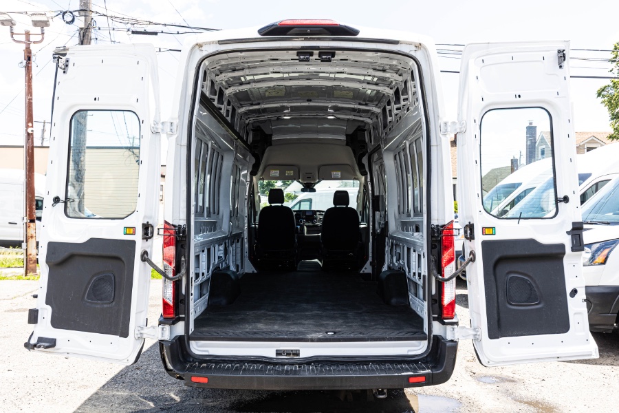 2022 Ford Transit Cargo Van T-250 148" EL Hi Rf 9070 GVWR RWD, available for sale in West Hempstead, New York | Only Vans Inc. West Hempstead, New York 2022 Ford Transit Cargo Van T-250 148" EL Hi Rf 9070 GVWR RWD, available for sale in West Hempstead, New York | Only Vans Inc. West Hempstead, New York