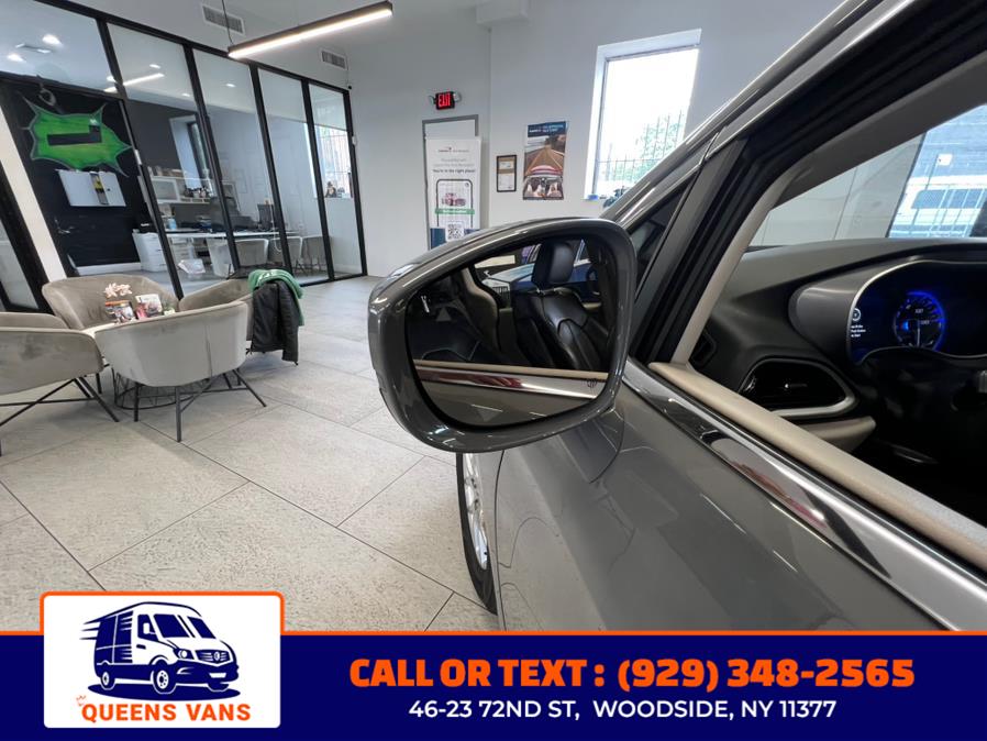 2022 Chrysler Pacifica Touring L FWD, available for sale in Woodside, New York | Queens Vans LLC. Woodside, New York 2022 Chrysler Pacifica Touring L FWD, available for sale in Woodside, New York | Queens Vans LLC. Woodside, New York