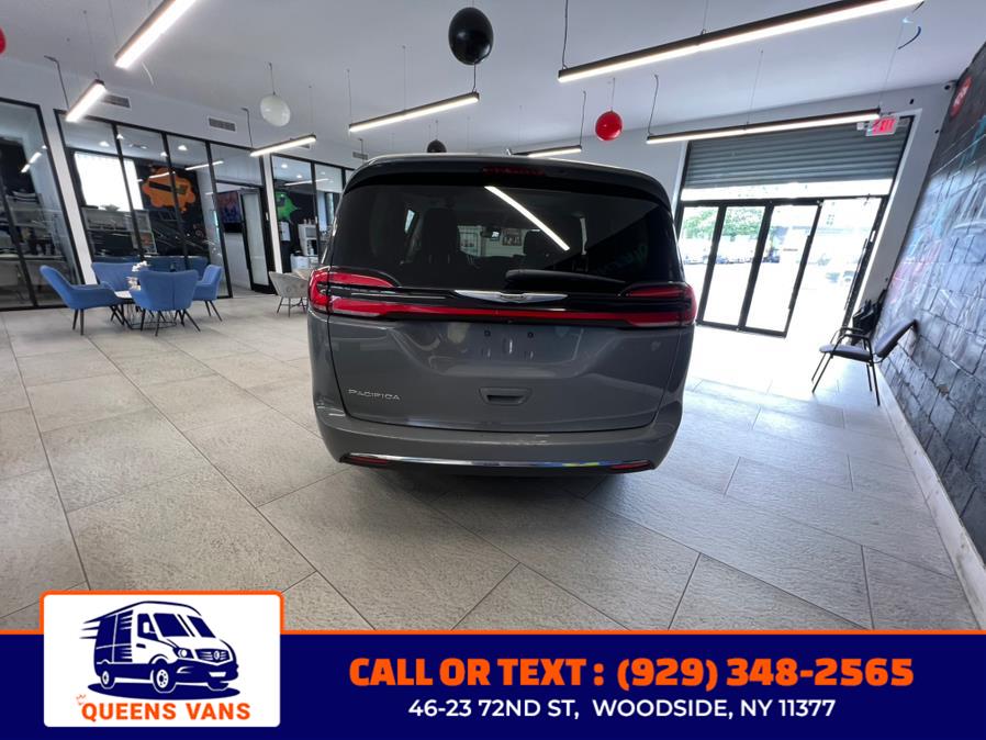 2022 Chrysler Pacifica Touring L FWD, available for sale in Woodside, New York | Queens Vans LLC. Woodside, New York 2022 Chrysler Pacifica Touring L FWD, available for sale in Woodside, New York | Queens Vans LLC. Woodside, New York