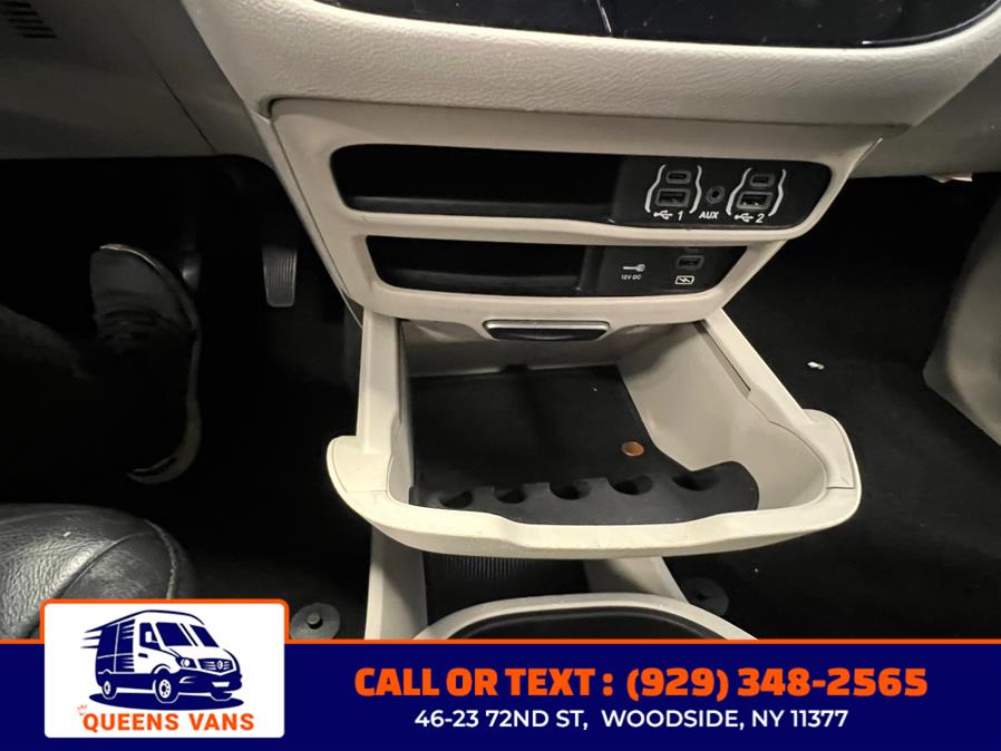 2022 Chrysler Pacifica Touring L FWD, available for sale in Woodside, New York | Queens Vans LLC. Woodside, New York 2022 Chrysler Pacifica Touring L FWD, available for sale in Woodside, New York | Queens Vans LLC. Woodside, New York