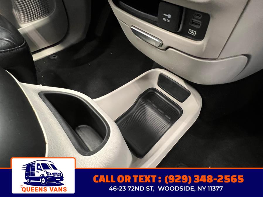 2022 Chrysler Pacifica Touring L FWD, available for sale in Woodside, New York | Queens Vans LLC. Woodside, New York 2022 Chrysler Pacifica Touring L FWD, available for sale in Woodside, New York | Queens Vans LLC. Woodside, New York