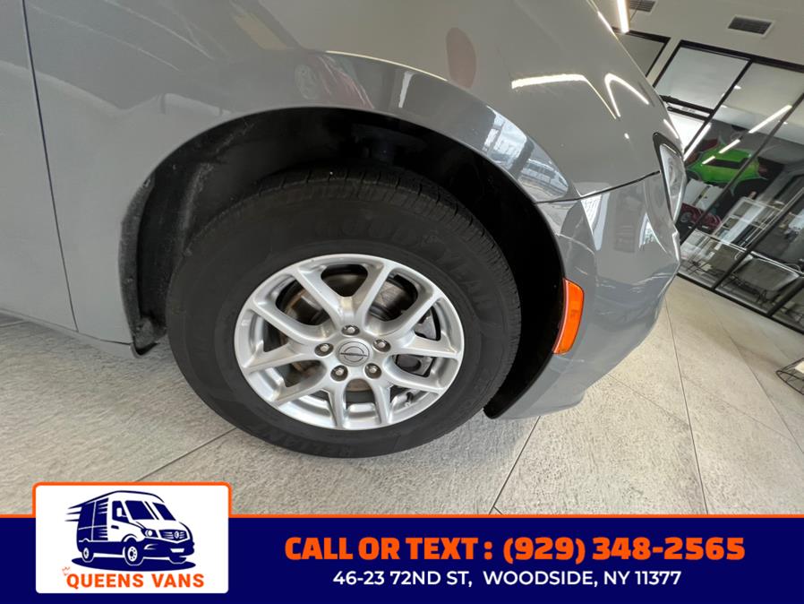 2022 Chrysler Pacifica Touring L FWD, available for sale in Woodside, New York | Queens Vans LLC. Woodside, New York 2022 Chrysler Pacifica Touring L FWD, available for sale in Woodside, New York | Queens Vans LLC. Woodside, New York