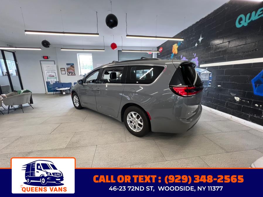 2022 Chrysler Pacifica Touring L FWD, available for sale in Woodside, New York | Queens Vans LLC. Woodside, New York 2022 Chrysler Pacifica Touring L FWD, available for sale in Woodside, New York | Queens Vans LLC. Woodside, New York