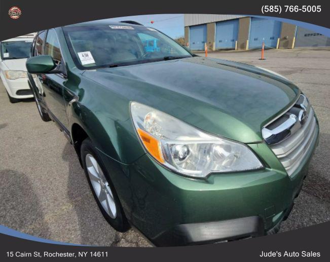 2014 Subaru Outback 2.5i Premium Wagon 4D, available for sale in Wolcott, New York | Auto Hunter CNY. Wolcott, New York 2014 Subaru Outback 2.5i Premium Wagon 4D, available for sale in Wolcott, New York | Auto Hunter CNY. Wolcott, New York