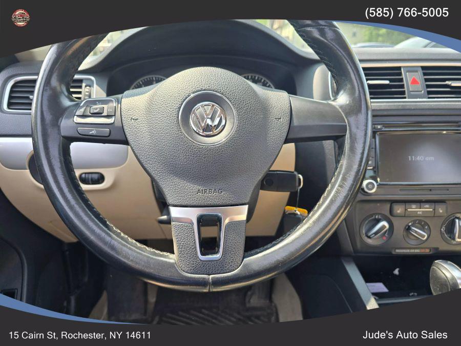 2013 Volkswagen Jetta 2.5L SE Sedan 4D, available for sale in Wolcott, New York | Auto Hunter CNY. Wolcott, New York 2013 Volkswagen Jetta 2.5L SE Sedan 4D, available for sale in Wolcott, New York | Auto Hunter CNY. Wolcott, New York