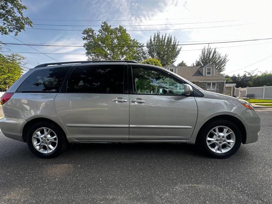 2006 Toyota Sienna XLE 7 Passenger 4dr Mini Van, available for sale in Hempstead, New York | VIP Auto Credit Express. Hempstead, New York 2006 Toyota Sienna XLE 7 Passenger 4dr Mini Van, available for sale in Hempstead, New York | VIP Auto Credit Express. Hempstead, New York