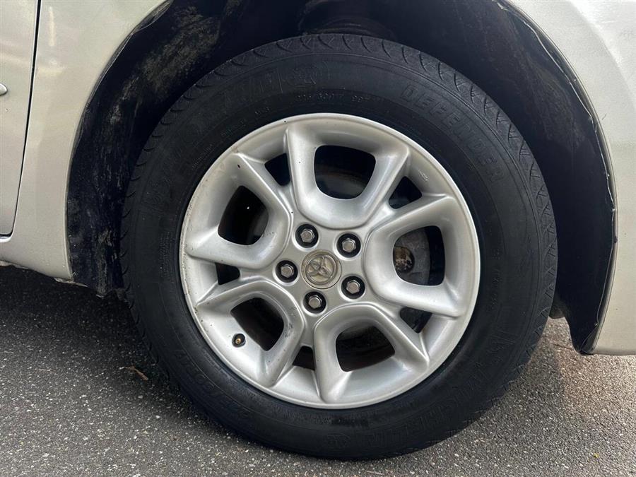 2006 Toyota Sienna XLE 7 Passenger 4dr Mini Van, available for sale in Hempstead, New York | VIP Auto Credit Express. Hempstead, New York 2006 Toyota Sienna XLE 7 Passenger 4dr Mini Van, available for sale in Hempstead, New York | VIP Auto Credit Express. Hempstead, New York
