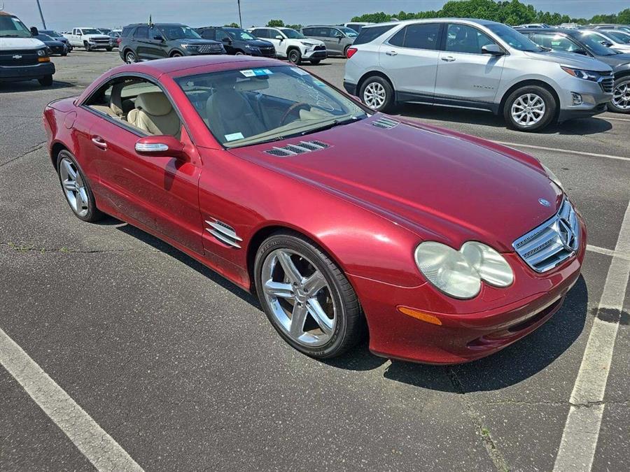 2004 Mercedes-benz Sl-class SL 500 2dr Convertible, available for sale in Hempstead, New York | VIP Auto Credit Express. Hempstead, New York 2004 Mercedes-benz Sl-class SL 500 2dr Convertible, available for sale in Hempstead, New York | VIP Auto Credit Express. Hempstead, New York