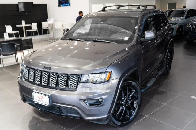 2018 Jeep Grand Cherokee Altitude 4X4, available for sale in Yonkers, New York | Westchester Auto Group. Yonkers, New York 2018 Jeep Grand Cherokee Altitude 4X4, available for sale in Yonkers, New York | Westchester Auto Group. Yonkers, New York