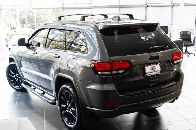 2018 Jeep Grand Cherokee Altitude 4X4, available for sale in Yonkers, New York | Westchester Auto Group. Yonkers, New York 2018 Jeep Grand Cherokee Altitude 4X4, available for sale in Yonkers, New York | Westchester Auto Group. Yonkers, New York