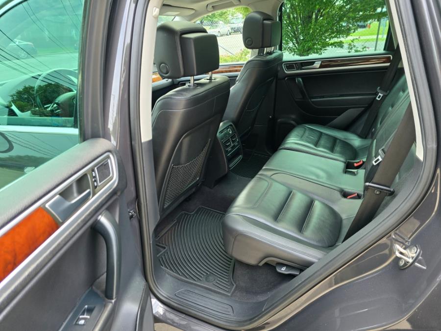 2012 Volkswagen Touareg 4dr TDI Lux, available for sale in Philadelphia, Pennsylvania | Eugen's Auto Sales & Repairs. Philadelphia, Pennsylvania 2012 Volkswagen Touareg 4dr TDI Lux, available for sale in Philadelphia, Pennsylvania | Eugen's Auto Sales & Repairs. Philadelphia, Pennsylvania