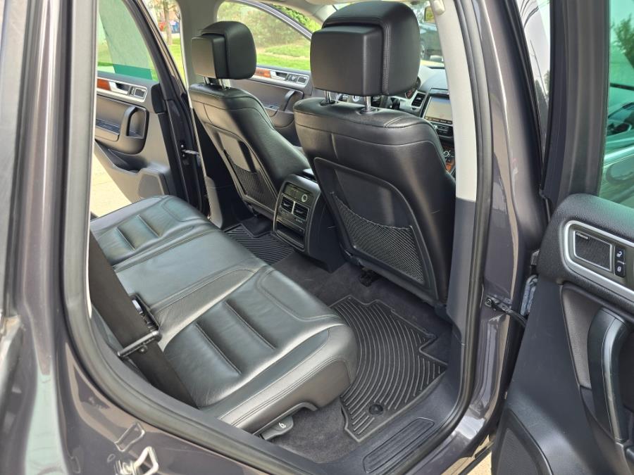2012 Volkswagen Touareg 4dr TDI Lux, available for sale in Philadelphia, Pennsylvania | Eugen's Auto Sales & Repairs. Philadelphia, Pennsylvania 2012 Volkswagen Touareg 4dr TDI Lux, available for sale in Philadelphia, Pennsylvania | Eugen's Auto Sales & Repairs. Philadelphia, Pennsylvania