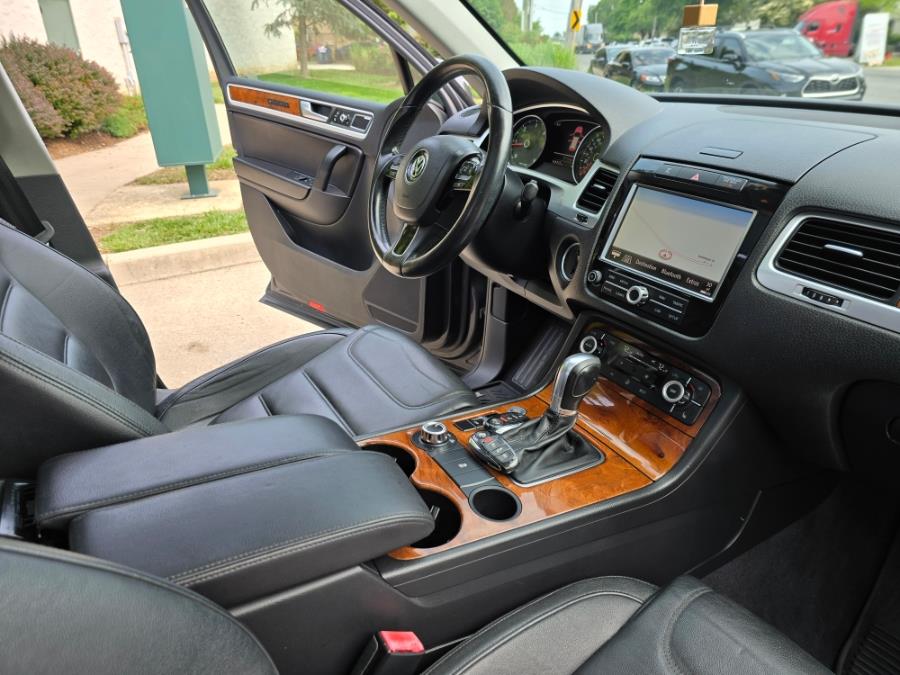 2012 Volkswagen Touareg 4dr TDI Lux, available for sale in Philadelphia, Pennsylvania | Eugen's Auto Sales & Repairs. Philadelphia, Pennsylvania 2012 Volkswagen Touareg 4dr TDI Lux, available for sale in Philadelphia, Pennsylvania | Eugen's Auto Sales & Repairs. Philadelphia, Pennsylvania