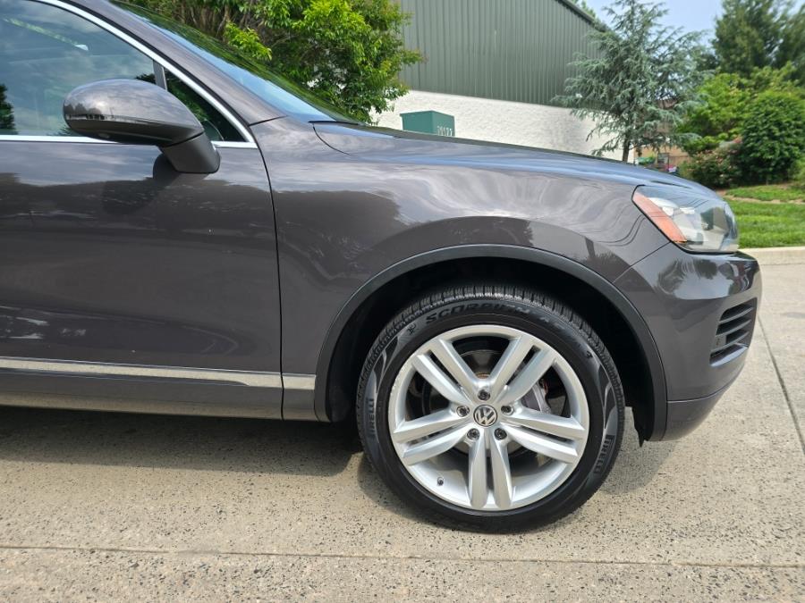 2012 Volkswagen Touareg 4dr TDI Lux, available for sale in Philadelphia, Pennsylvania | Eugen's Auto Sales & Repairs. Philadelphia, Pennsylvania 2012 Volkswagen Touareg 4dr TDI Lux, available for sale in Philadelphia, Pennsylvania | Eugen's Auto Sales & Repairs. Philadelphia, Pennsylvania
