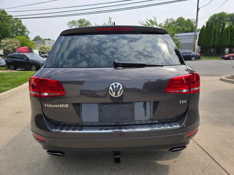 2012 Volkswagen Touareg 4dr TDI Lux, available for sale in Philadelphia, Pennsylvania | Eugen's Auto Sales & Repairs. Philadelphia, Pennsylvania 2012 Volkswagen Touareg 4dr TDI Lux, available for sale in Philadelphia, Pennsylvania | Eugen's Auto Sales & Repairs. Philadelphia, Pennsylvania