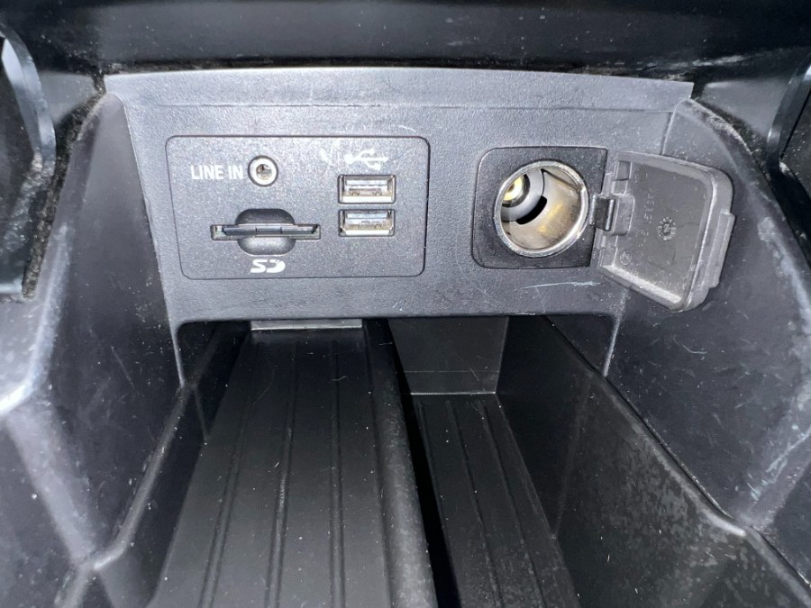 2014 Ford Explorer 4WD 4dr Limited, available for sale in Bristol, Connecticut | Bristol Auto Center LLC. Bristol, Connecticut 2014 Ford Explorer 4WD 4dr Limited, available for sale in Bristol, Connecticut | Bristol Auto Center LLC. Bristol, Connecticut