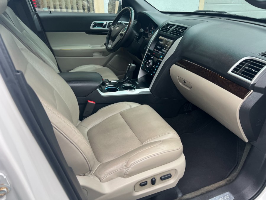 2014 Ford Explorer 4WD 4dr Limited, available for sale in Bristol, Connecticut | Bristol Auto Center LLC. Bristol, Connecticut 2014 Ford Explorer 4WD 4dr Limited, available for sale in Bristol, Connecticut | Bristol Auto Center LLC. Bristol, Connecticut