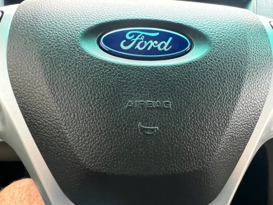 2014 Ford Explorer 4WD 4dr Limited, available for sale in Bristol, Connecticut | Bristol Auto Center LLC. Bristol, Connecticut 2014 Ford Explorer 4WD 4dr Limited, available for sale in Bristol, Connecticut | Bristol Auto Center LLC. Bristol, Connecticut