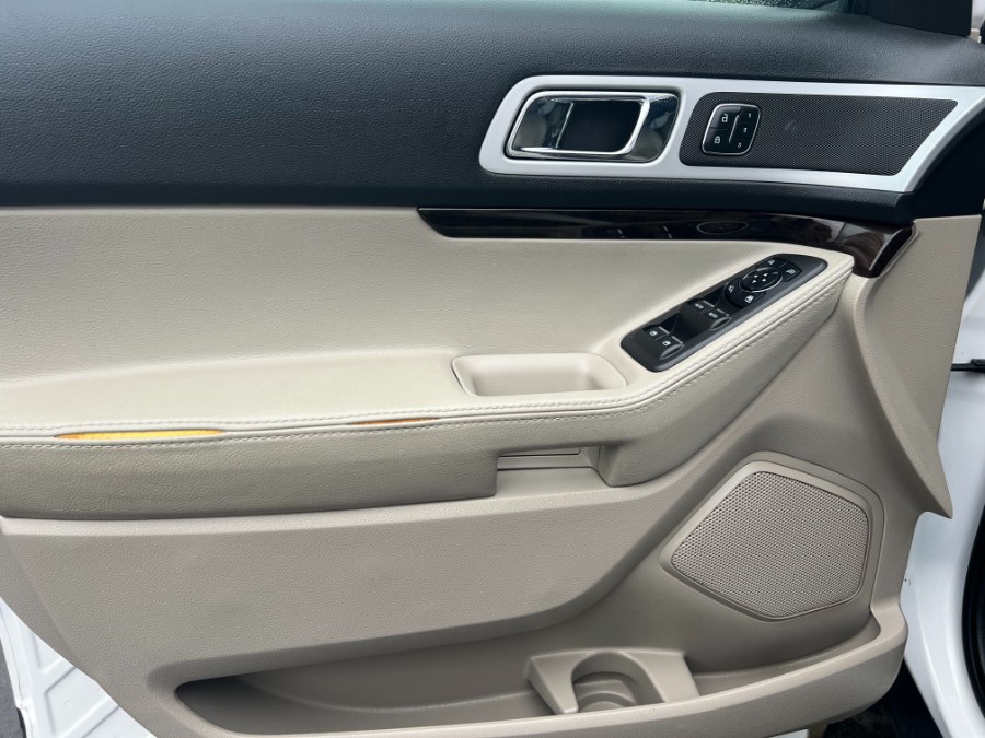 2014 Ford Explorer 4WD 4dr Limited, available for sale in Bristol, Connecticut | Bristol Auto Center LLC. Bristol, Connecticut 2014 Ford Explorer 4WD 4dr Limited, available for sale in Bristol, Connecticut | Bristol Auto Center LLC. Bristol, Connecticut