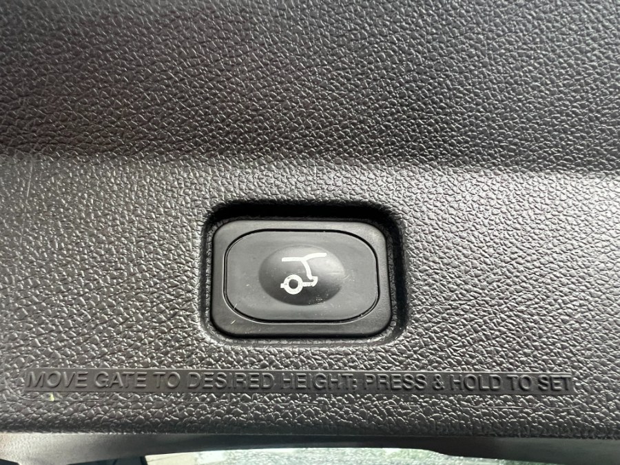 2014 Ford Explorer 4WD 4dr Limited, available for sale in Bristol, Connecticut | Bristol Auto Center LLC. Bristol, Connecticut 2014 Ford Explorer 4WD 4dr Limited, available for sale in Bristol, Connecticut | Bristol Auto Center LLC. Bristol, Connecticut