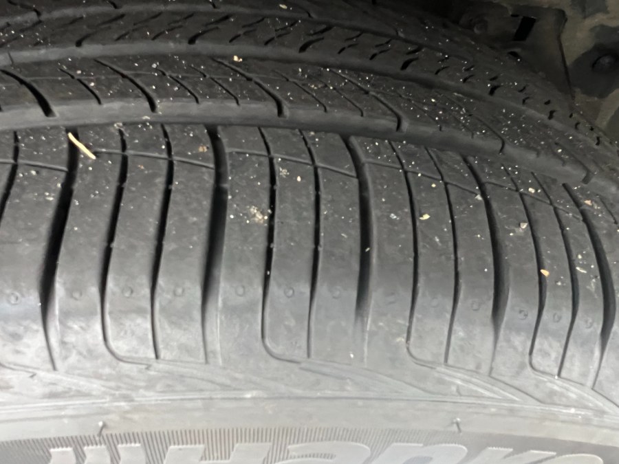2014 Ford Explorer 4WD 4dr Limited, available for sale in Bristol, Connecticut | Bristol Auto Center LLC. Bristol, Connecticut 2014 Ford Explorer 4WD 4dr Limited, available for sale in Bristol, Connecticut | Bristol Auto Center LLC. Bristol, Connecticut