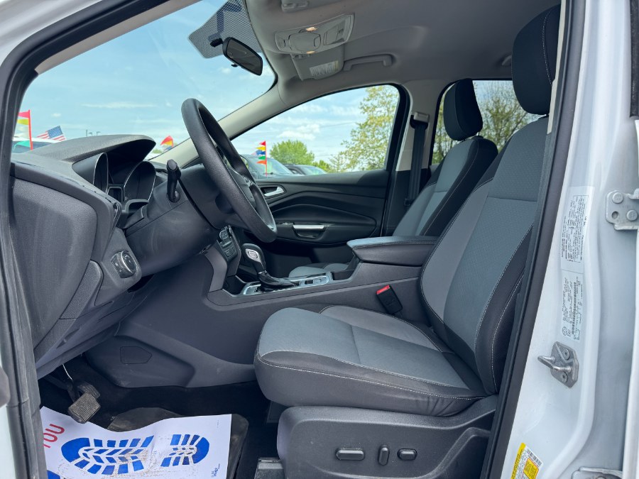 2018 Ford Escape SE FWD, available for sale in Ortonville, Michigan | Marsh Auto Sales LLC. Ortonville, Michigan 2018 Ford Escape SE FWD, available for sale in Ortonville, Michigan | Marsh Auto Sales LLC. Ortonville, Michigan