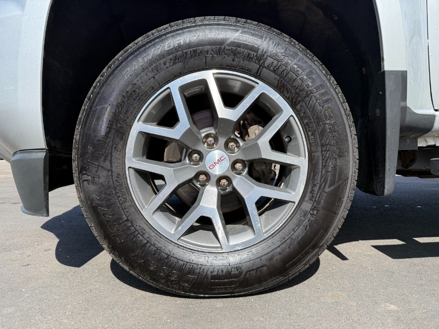 2015 GMC Canyon 4WD Crew Cab 140.5" SLE, available for sale in Ortonville, Michigan | Marsh Auto Sales LLC. Ortonville, Michigan 2015 GMC Canyon 4WD Crew Cab 140.5" SLE, available for sale in Ortonville, Michigan | Marsh Auto Sales LLC. Ortonville, Michigan