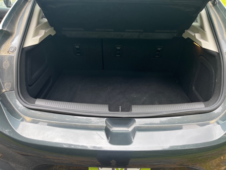 2018 Chevrolet Cruze 4dr HB 1.4L LT w/1SD, available for sale in Norwich, Connecticut | MACARA Vehicle Services, Inc. Norwich, Connecticut 2018 Chevrolet Cruze 4dr HB 1.4L LT w/1SD, available for sale in Norwich, Connecticut | MACARA Vehicle Services, Inc. Norwich, Connecticut