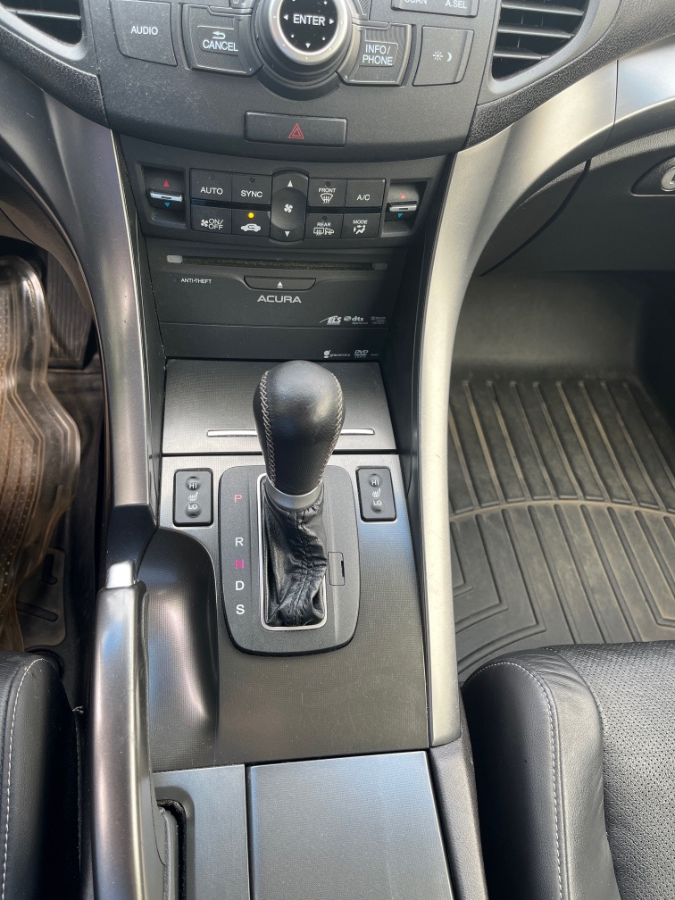 2012 Acura TSX 4dr Sdn I4 Auto Tech Pkg, available for sale in Norwich, Connecticut | MACARA Vehicle Services, Inc. Norwich, Connecticut 2012 Acura TSX 4dr Sdn I4 Auto Tech Pkg, available for sale in Norwich, Connecticut | MACARA Vehicle Services, Inc. Norwich, Connecticut