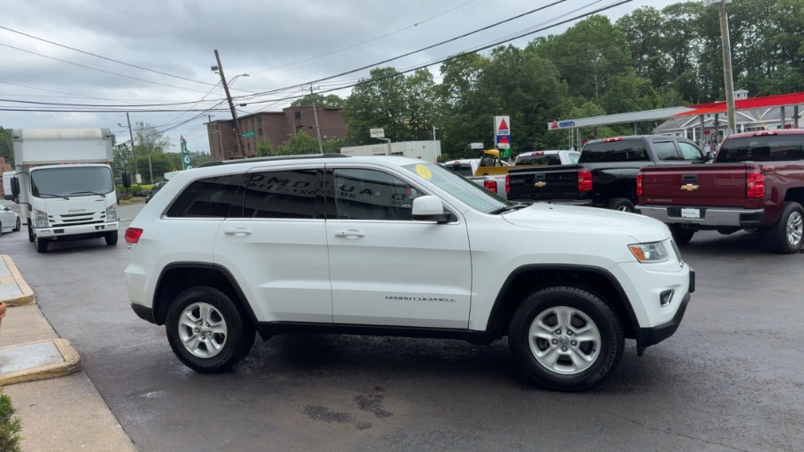 2014 Jeep Grand Cherokee 4WD 4dr Laredo, available for sale in Waterbury, Connecticut | West End Automotive Center. Waterbury, Connecticut 2014 Jeep Grand Cherokee 4WD 4dr Laredo, available for sale in Waterbury, Connecticut | West End Automotive Center. Waterbury, Connecticut