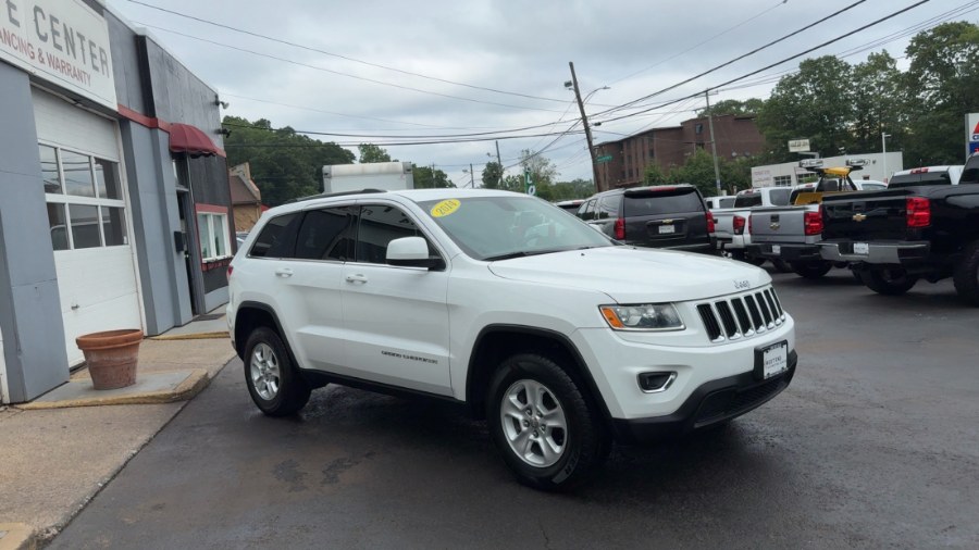 2014 Jeep Grand Cherokee 4WD 4dr Laredo, available for sale in Waterbury, Connecticut | West End Automotive Center. Waterbury, Connecticut 2014 Jeep Grand Cherokee 4WD 4dr Laredo, available for sale in Waterbury, Connecticut | West End Automotive Center. Waterbury, Connecticut