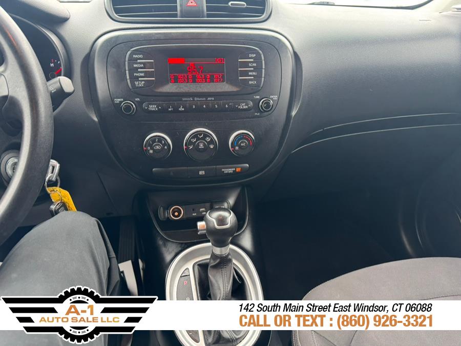 2015 Kia Soul 5dr Wgn Auto Base, available for sale in East Windsor, Connecticut | A1 Auto Sale LLC. East Windsor, Connecticut 2015 Kia Soul 5dr Wgn Auto Base, available for sale in East Windsor, Connecticut | A1 Auto Sale LLC. East Windsor, Connecticut
