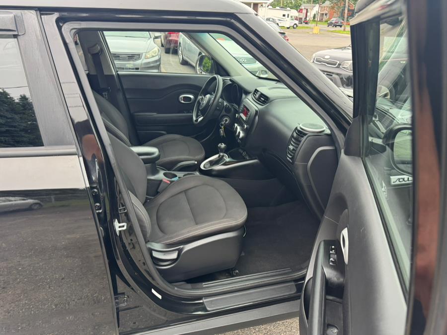 2015 Kia Soul 5dr Wgn Auto Base, available for sale in East Windsor, Connecticut | A1 Auto Sale LLC. East Windsor, Connecticut 2015 Kia Soul 5dr Wgn Auto Base, available for sale in East Windsor, Connecticut | A1 Auto Sale LLC. East Windsor, Connecticut