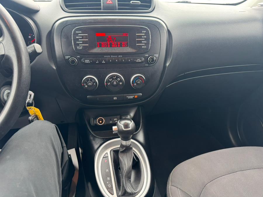 2015 Kia Soul 5dr Wgn Auto Base, available for sale in East Windsor, Connecticut | A1 Auto Sale LLC. East Windsor, Connecticut 2015 Kia Soul 5dr Wgn Auto Base, available for sale in East Windsor, Connecticut | A1 Auto Sale LLC. East Windsor, Connecticut