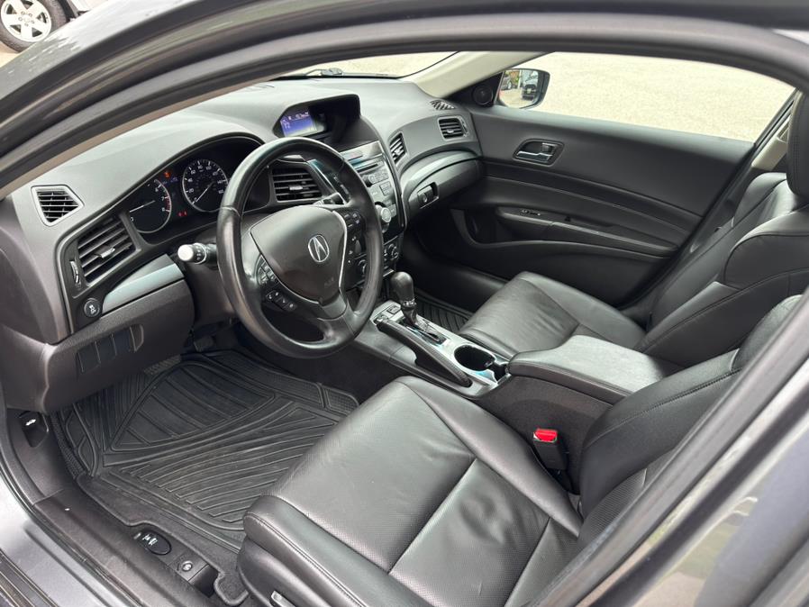 2013 Acura ILX 4dr Sdn 2.0L Premium Pkg, available for sale in South Windsor, Connecticut | Mike And Tony Auto Sales, Inc. South Windsor, Connecticut 2013 Acura ILX 4dr Sdn 2.0L Premium Pkg, available for sale in South Windsor, Connecticut | Mike And Tony Auto Sales, Inc. South Windsor, Connecticut
