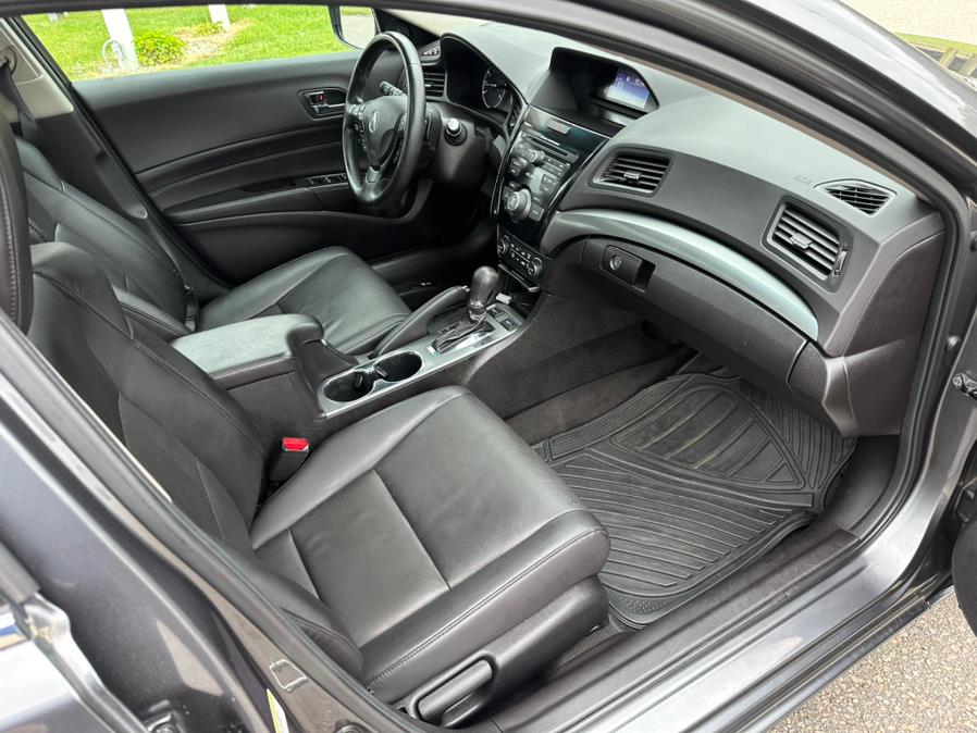 2013 Acura ILX 4dr Sdn 2.0L Premium Pkg, available for sale in South Windsor, Connecticut | Mike And Tony Auto Sales, Inc. South Windsor, Connecticut 2013 Acura ILX 4dr Sdn 2.0L Premium Pkg, available for sale in South Windsor, Connecticut | Mike And Tony Auto Sales, Inc. South Windsor, Connecticut