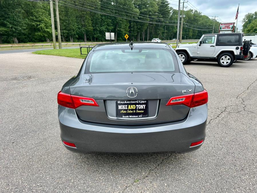 2013 Acura ILX 4dr Sdn 2.0L Premium Pkg, available for sale in South Windsor, Connecticut | Mike And Tony Auto Sales, Inc. South Windsor, Connecticut 2013 Acura ILX 4dr Sdn 2.0L Premium Pkg, available for sale in South Windsor, Connecticut | Mike And Tony Auto Sales, Inc. South Windsor, Connecticut
