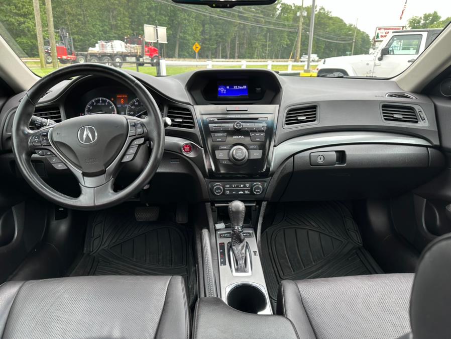 2013 Acura ILX 4dr Sdn 2.0L Premium Pkg, available for sale in South Windsor, Connecticut | Mike And Tony Auto Sales, Inc. South Windsor, Connecticut 2013 Acura ILX 4dr Sdn 2.0L Premium Pkg, available for sale in South Windsor, Connecticut | Mike And Tony Auto Sales, Inc. South Windsor, Connecticut