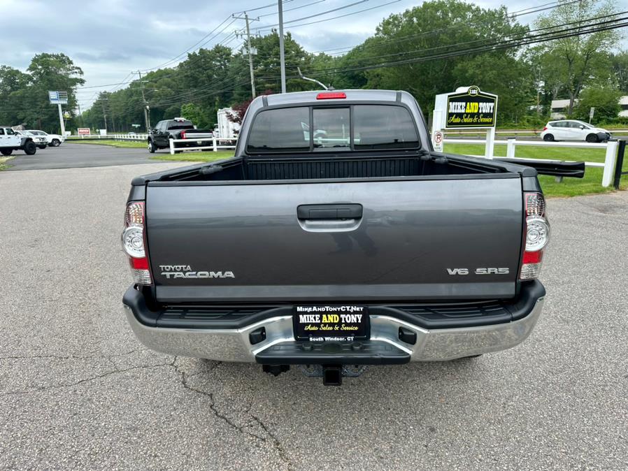 2014 Toyota Tacoma 4WD Access Cab V6 MT (Natl), available for sale in South Windsor, Connecticut | Mike And Tony Auto Sales, Inc. South Windsor, Connecticut 2014 Toyota Tacoma 4WD Access Cab V6 MT (Natl), available for sale in South Windsor, Connecticut | Mike And Tony Auto Sales, Inc. South Windsor, Connecticut