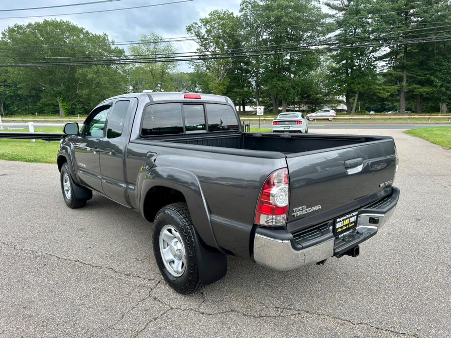 2014 Toyota Tacoma 4WD Access Cab V6 MT (Natl), available for sale in South Windsor, Connecticut | Mike And Tony Auto Sales, Inc. South Windsor, Connecticut 2014 Toyota Tacoma 4WD Access Cab V6 MT (Natl), available for sale in South Windsor, Connecticut | Mike And Tony Auto Sales, Inc. South Windsor, Connecticut