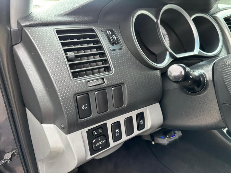 2014 Toyota Tacoma 4WD Access Cab V6 MT (Natl), available for sale in South Windsor, Connecticut | Mike And Tony Auto Sales, Inc. South Windsor, Connecticut 2014 Toyota Tacoma 4WD Access Cab V6 MT (Natl), available for sale in South Windsor, Connecticut | Mike And Tony Auto Sales, Inc. South Windsor, Connecticut