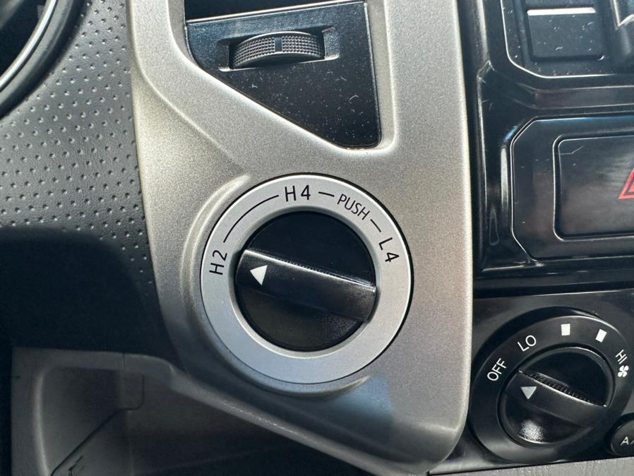 2014 Toyota Tacoma 4WD Access Cab V6 MT (Natl), available for sale in South Windsor, Connecticut | Mike And Tony Auto Sales, Inc. South Windsor, Connecticut 2014 Toyota Tacoma 4WD Access Cab V6 MT (Natl), available for sale in South Windsor, Connecticut | Mike And Tony Auto Sales, Inc. South Windsor, Connecticut