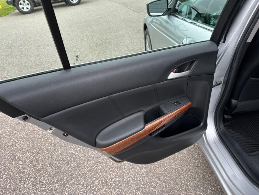2012 Honda Accord Sdn 4dr V6 Auto EX-L, available for sale in South Windsor, Connecticut | Mike And Tony Auto Sales, Inc. South Windsor, Connecticut 2012 Honda Accord Sdn 4dr V6 Auto EX-L, available for sale in South Windsor, Connecticut | Mike And Tony Auto Sales, Inc. South Windsor, Connecticut