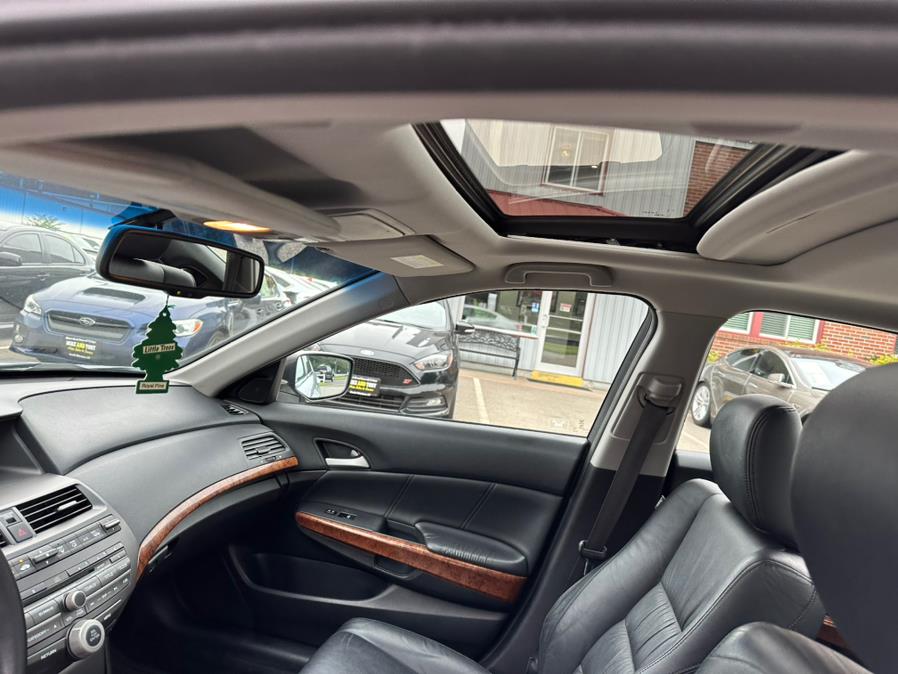 2012 Honda Accord Sdn 4dr V6 Auto EX-L, available for sale in South Windsor, Connecticut | Mike And Tony Auto Sales, Inc. South Windsor, Connecticut 2012 Honda Accord Sdn 4dr V6 Auto EX-L, available for sale in South Windsor, Connecticut | Mike And Tony Auto Sales, Inc. South Windsor, Connecticut