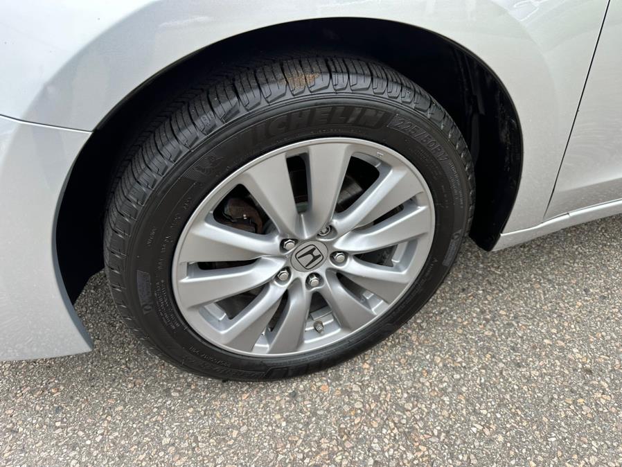 2012 Honda Accord Sdn 4dr V6 Auto EX-L, available for sale in South Windsor, Connecticut | Mike And Tony Auto Sales, Inc. South Windsor, Connecticut 2012 Honda Accord Sdn 4dr V6 Auto EX-L, available for sale in South Windsor, Connecticut | Mike And Tony Auto Sales, Inc. South Windsor, Connecticut